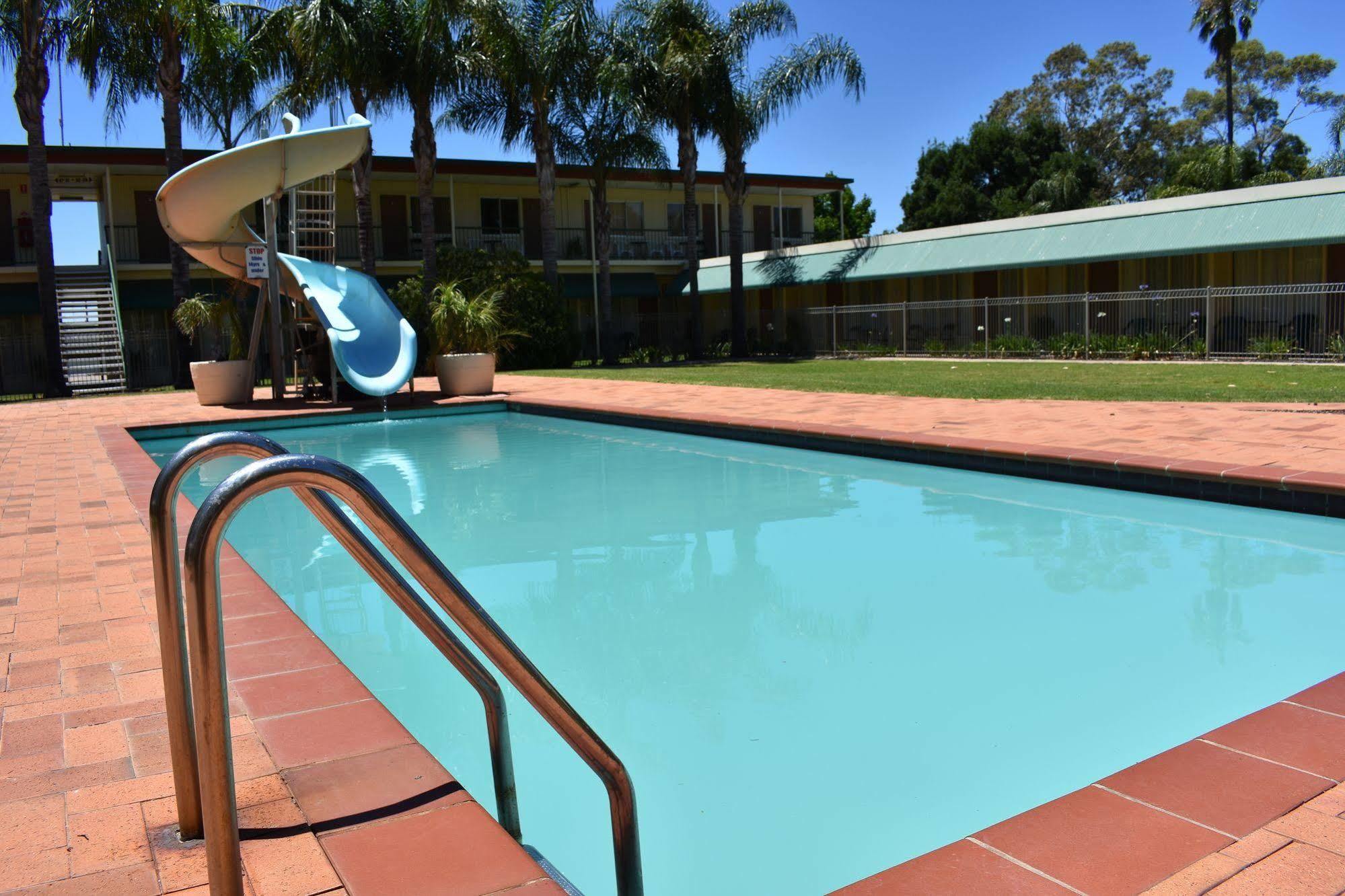Motel Riverina Leeton Exterior foto
